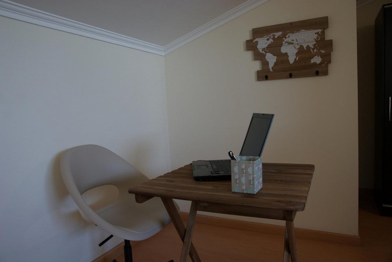 Quartos Confortaveis Em Casa Proximo Ao Mosteiro 바탈랴 외부 사진