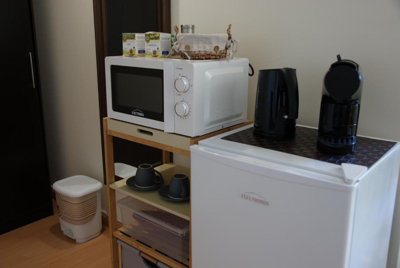 Quartos Confortaveis Em Casa Proximo Ao Mosteiro 바탈랴 외부 사진