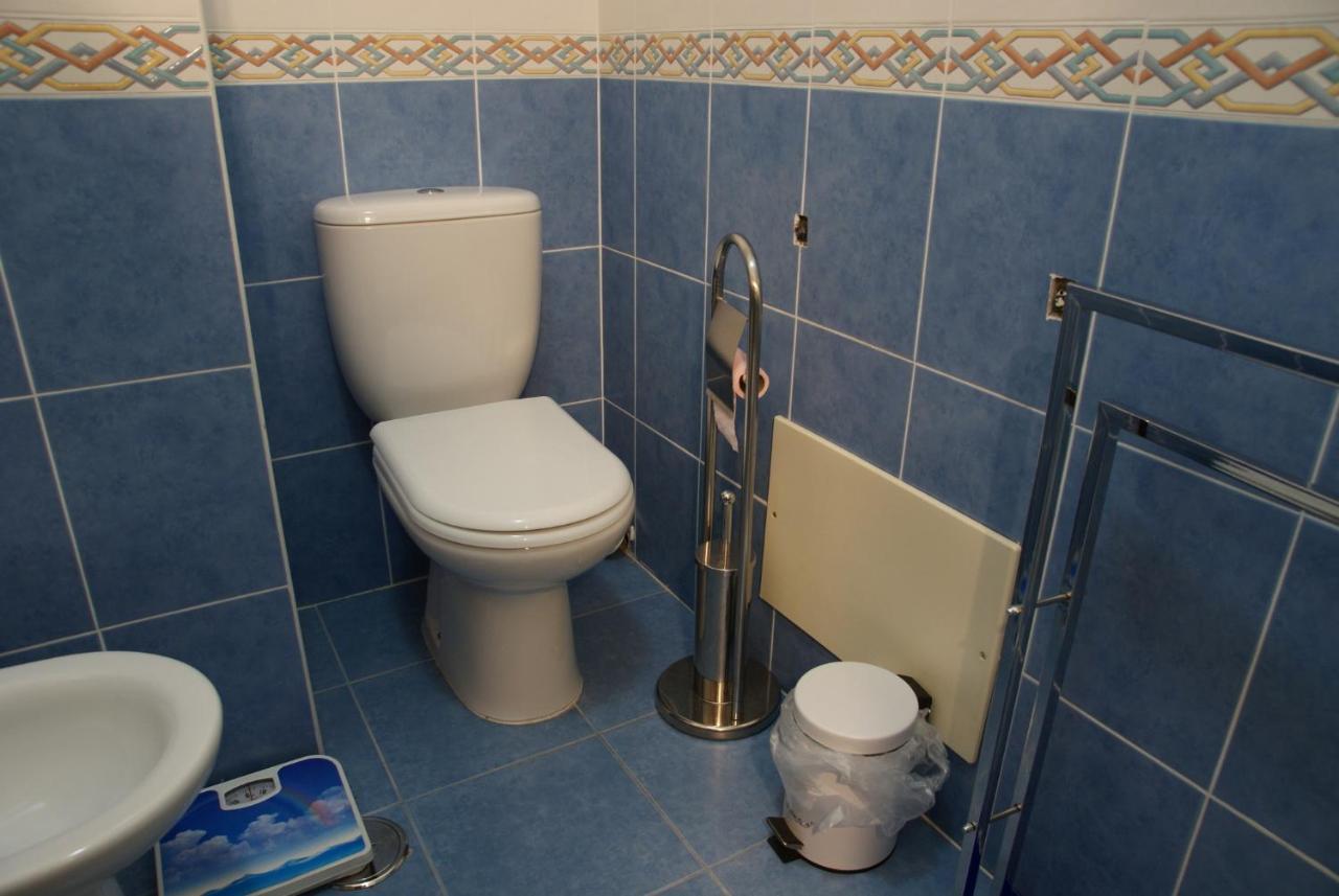 Quartos Confortaveis Em Casa Proximo Ao Mosteiro 바탈랴 외부 사진